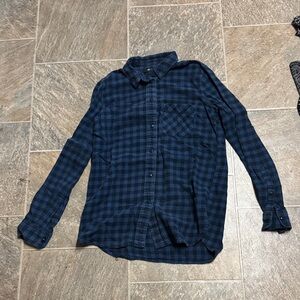Madewell Navy Plaid Casual Button Down Shirt